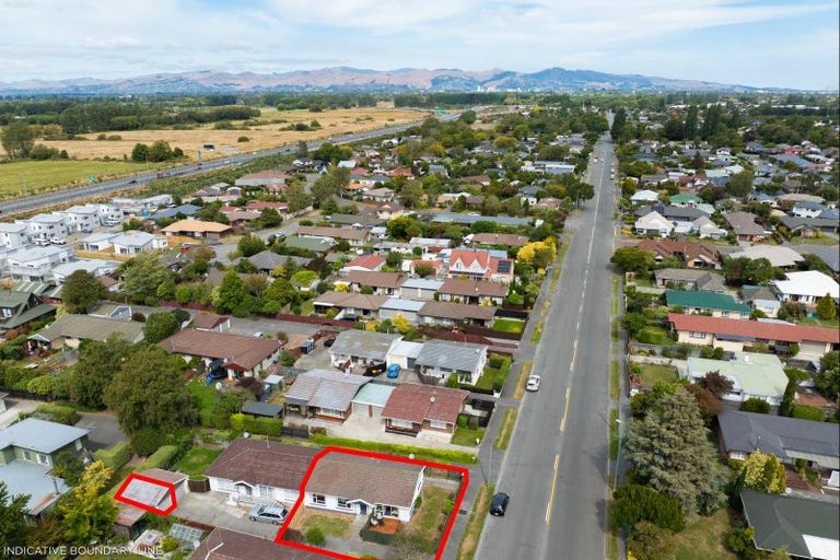 Photo of property in 1/180a Grimseys Road, Redwood, Christchurch, 8051