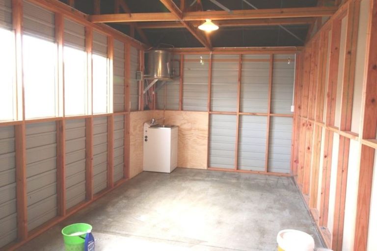 Photo of property in 27a West Coast Road, Glen Eden, Auckland, 0602