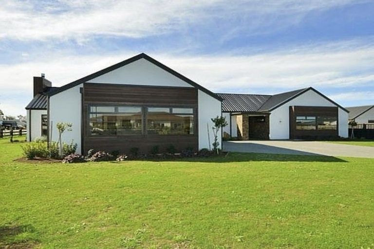 Photo of property in 1 Oaks Drive, Lincoln, 7608