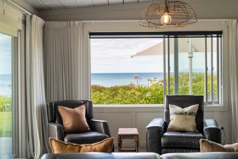 Photo of property in 42 Fishermans Bend, Whiritoa, Whangamata, 3691