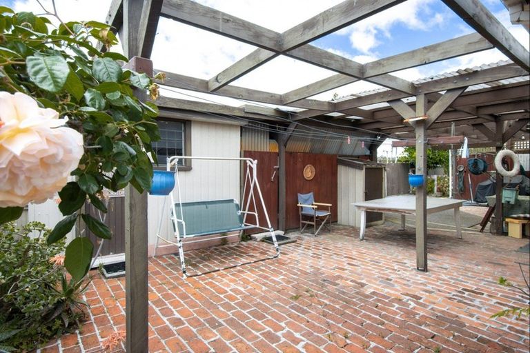 Photo of property in 70 Rogers Road, Bay View, Napier, 4104