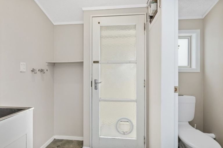 Photo of property in 30b Cypress Drive, Maungaraki, Lower Hutt, 5010