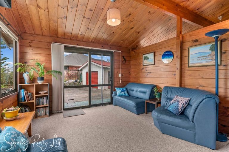 Photo of property in 1870 State Highway 1, Kaiwaka, 0573