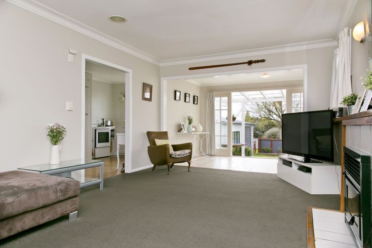 Photo of property in 1/199 Tauhara Road, Tauhara, Taupo, 3330