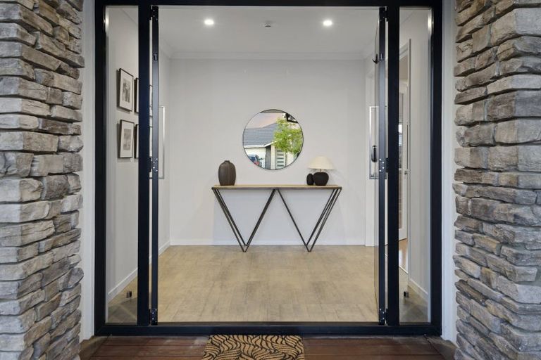 Photo of property in 38 Ellesmere Street, Marshland, Christchurch, 8083