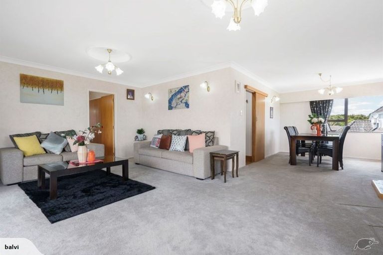 Photo of property in 52 Calluna Crescent, Totara Heights, Auckland, 2105