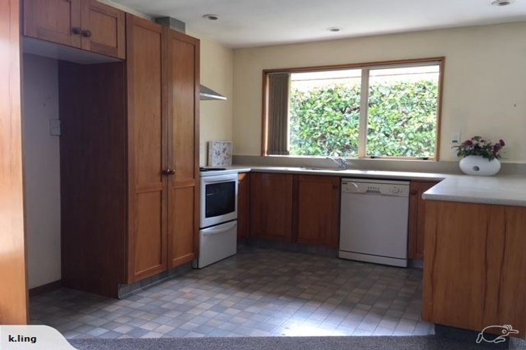 Photo of property in 2/395 Ilam Road, Bryndwr, Christchurch, 8053