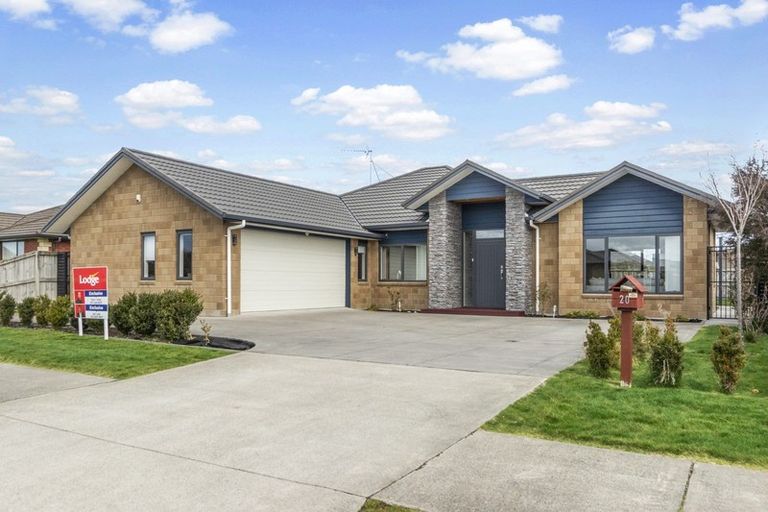 Photo of property in 20 Sirius Crescent, Rototuna North, Hamilton, 3210