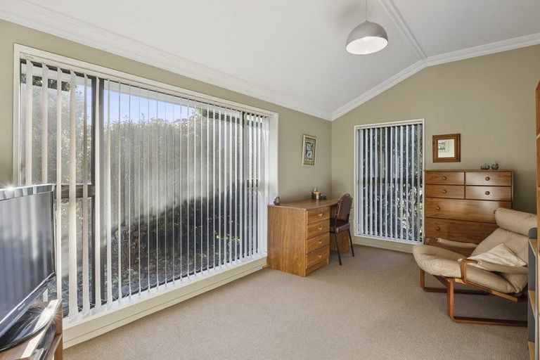 Photo of property in 231 Bay View Road, Saint Clair, Dunedin, 9012