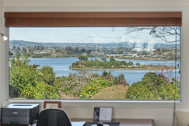 Photo of property in 14 Mana Street, Otumoetai, Tauranga, 3110