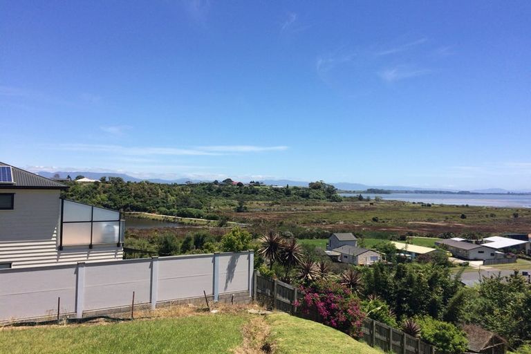 Photo of property in 40 Sereno Vista, Bellevue, Tauranga, 3110