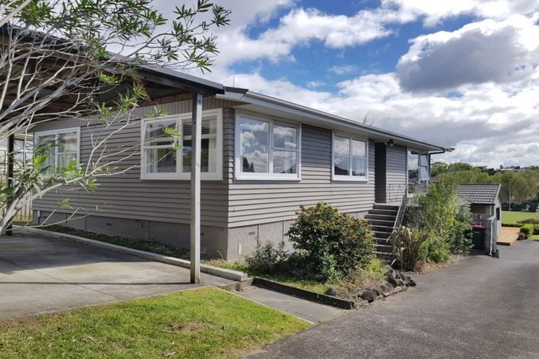 Photo of property in 1/45 Velma Road, Hillcrest, Auckland, 0627