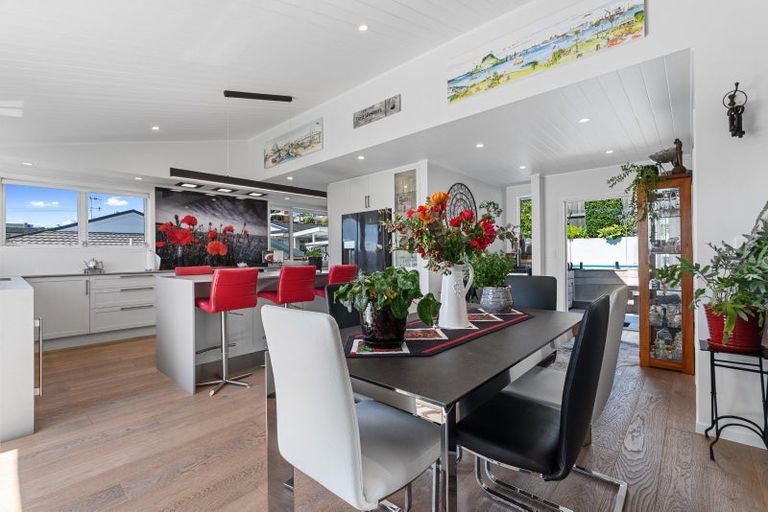 Photo of property in 6 Western Road, Otumoetai, Tauranga, 3110