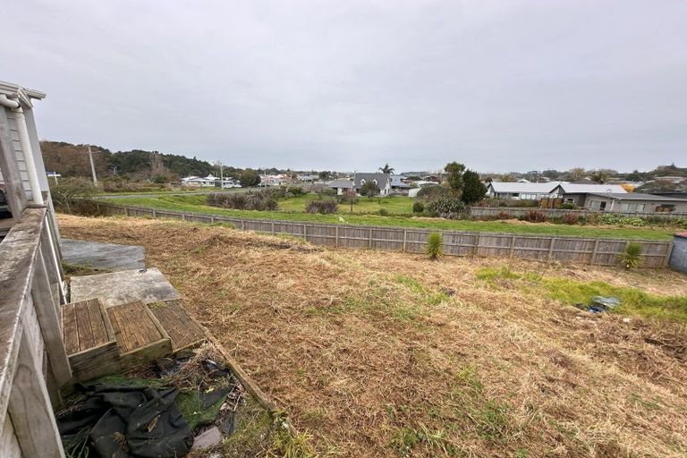 Photo of property in 61 Blake Street, Waitara, 4320