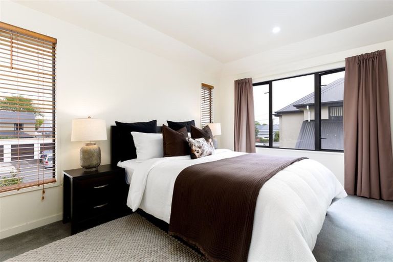 Photo of property in 1b Trist Place, Edgeware, Christchurch, 8013