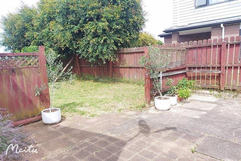 Photo of property in 12a Allright Place, Mount Wellington, Auckland, 1060