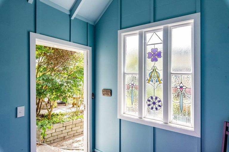 Photo of property in 10 Rata Street, Waikanae, 5036