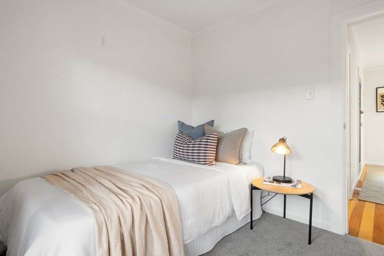 Photo of property in 13 Brocas Avenue, Hillcrest, Hamilton, 3216
