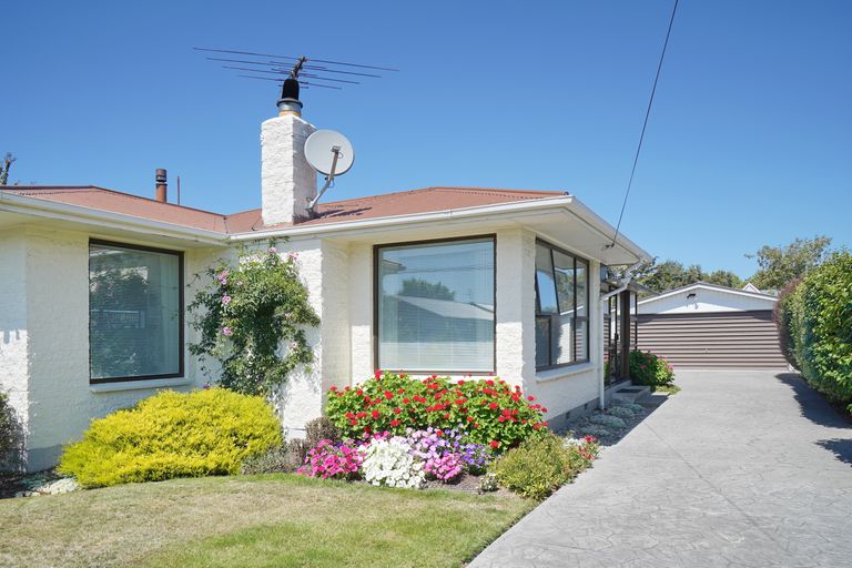 Photo of property in 36 Colesbury Street, Bishopdale, Christchurch, 8053