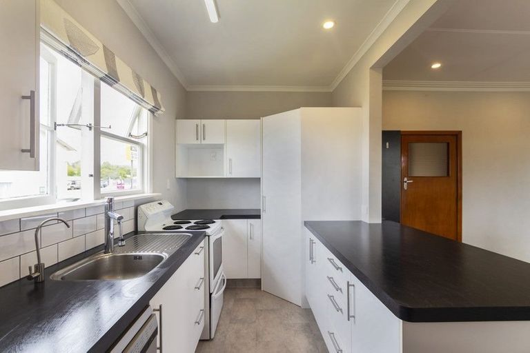 Photo of property in 34 London Street, Hampden, 9410