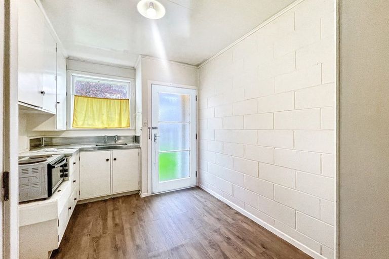 Photo of property in 29a Farmer Crescent, Taita, Lower Hutt, 5011