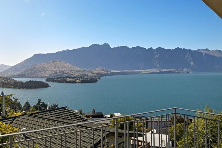 Photo of property in 179 Fernhill Road, Fernhill, Queenstown, 9300