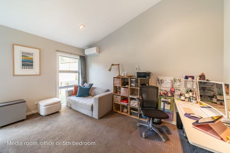 Photo of property in 9 Sylvan Way, Silverstream, Upper Hutt, 5019