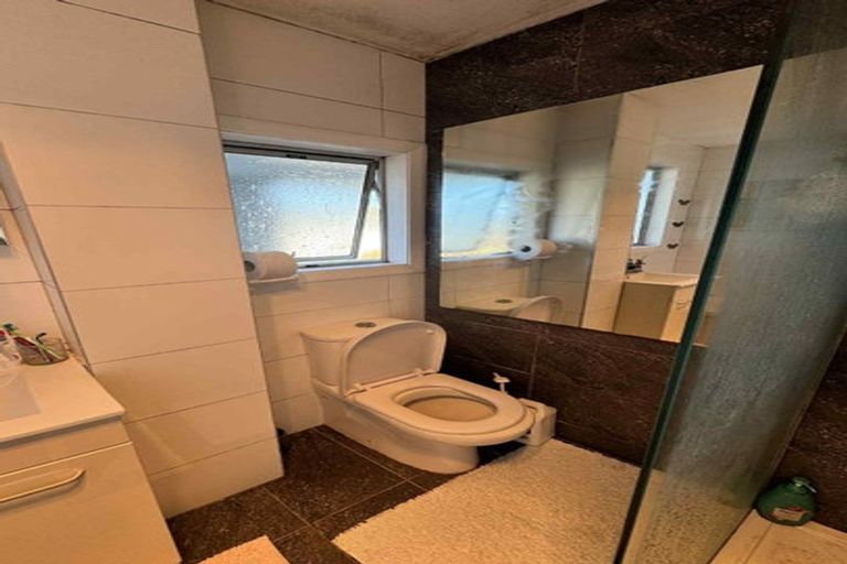 Photo of property in 5 Whenua View, Titahi Bay, Porirua, 5022