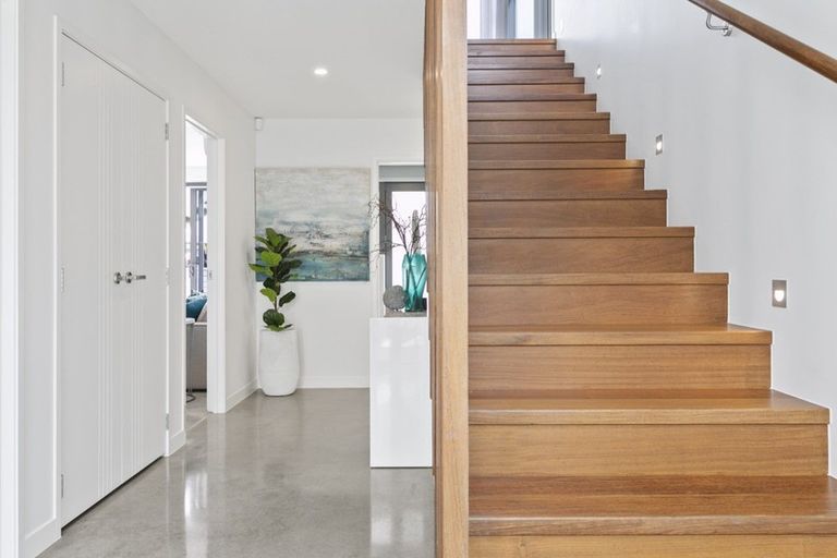 Photo of property in 199b Marine Parade, Mount Maunganui, 3116