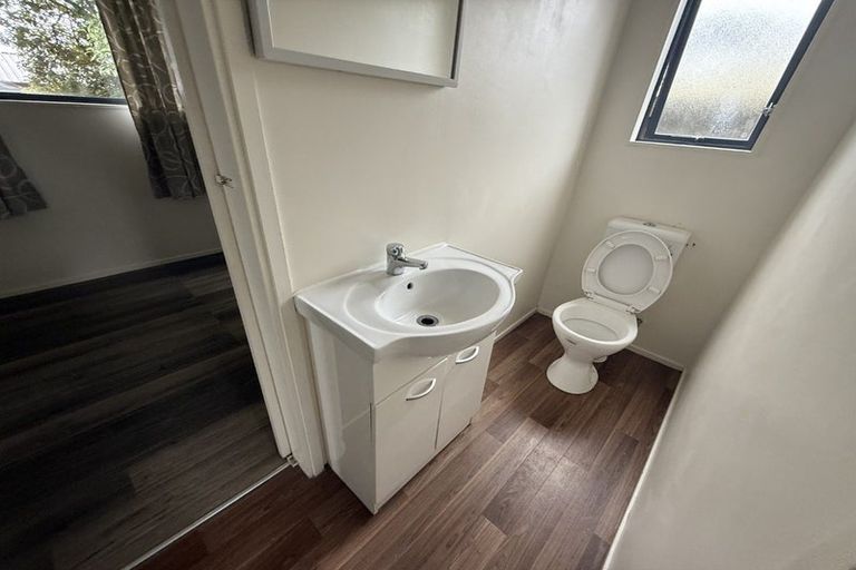 Photo of property in 63 Burundi Avenue, Clendon Park, Auckland, 2103