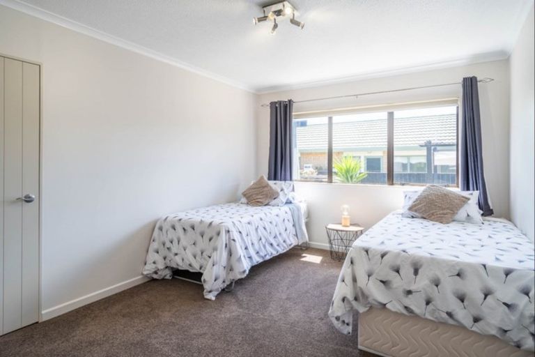 Photo of property in 46 Arawhata Road, Paraparaumu, 5032