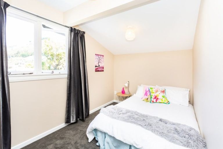 Photo of property in 32 Bowenvale Avenue, Cashmere, Christchurch, 8022