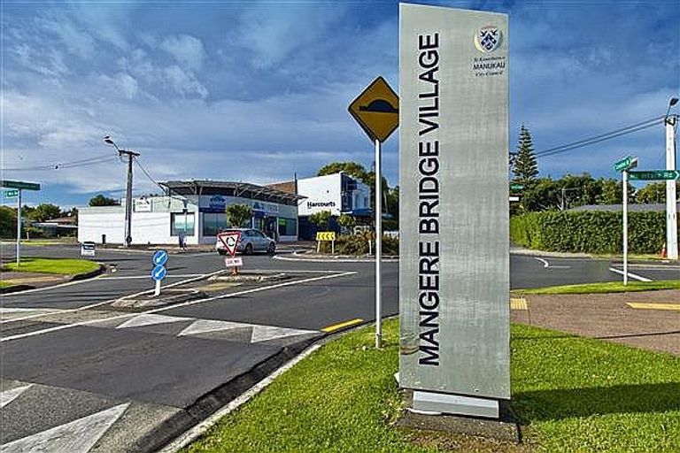 Photo of property in 8/15 Hastie Avenue, Mangere Bridge, Auckland, 2022