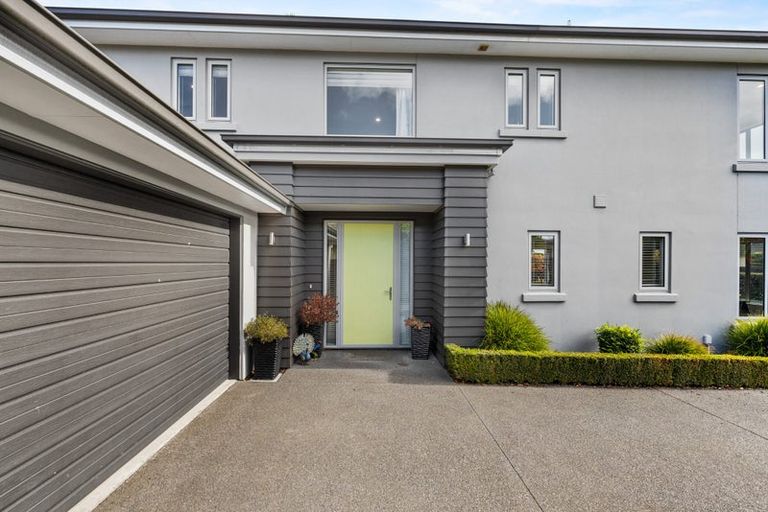 Photo of property in 68 Reka Street, Parklands, Christchurch, 8083