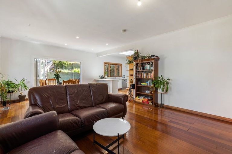 Photo of property in 12 Liardet Street, Vogeltown, Wellington, 6021