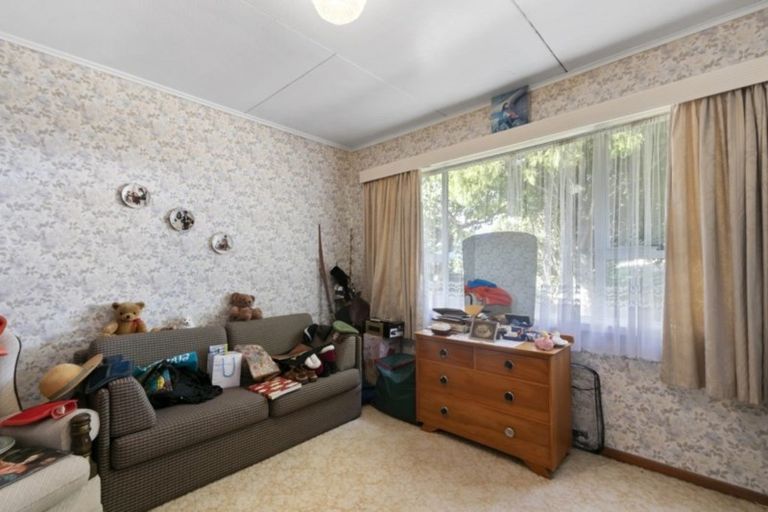 Photo of property in 34 Peel Place, Wainuiomata, Lower Hutt, 5014