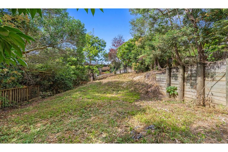 Photo of property in 3/796 Beach Road, Browns Bay, Auckland, 0630