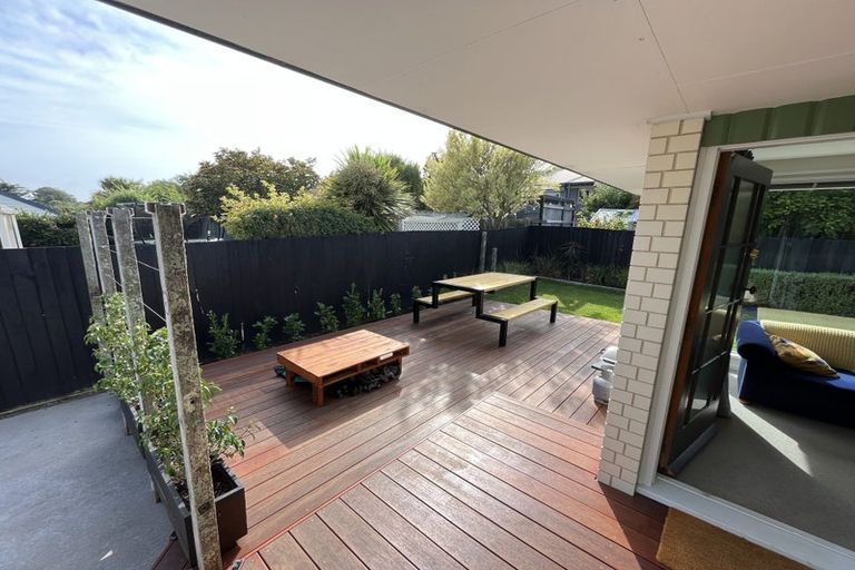 Photo of property in 2/8 Palatine Terrace, Huntsbury, Christchurch, 8022