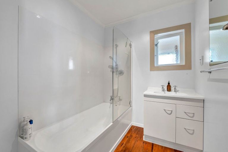 Photo of property in 36 Cordelia Street, Stratford, 4332