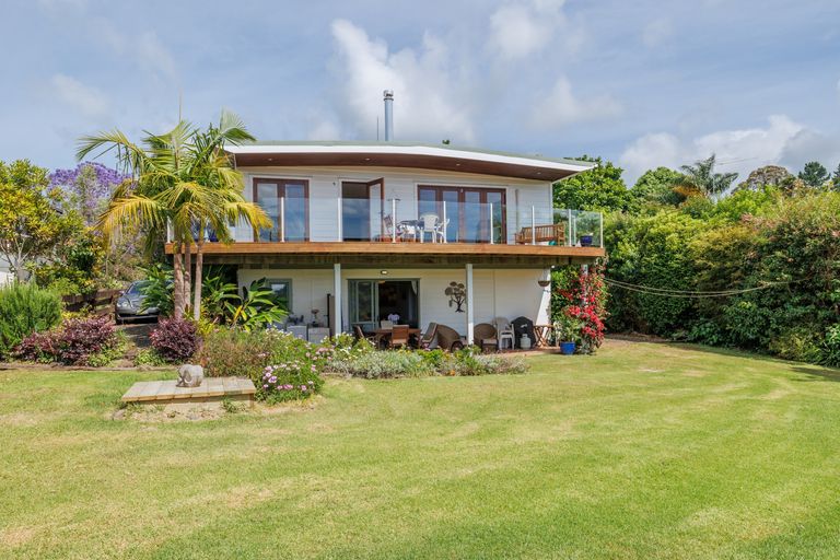 Photo of property in 87 Landing Road, Kerikeri, 0230
