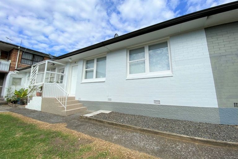 Photo of property in 8/3 Begbie Place, Sandringham, Auckland, 1025