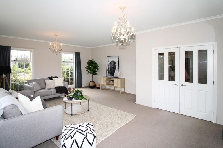 Photo of property in 3 Rexwood Estate, Carterton, 5713