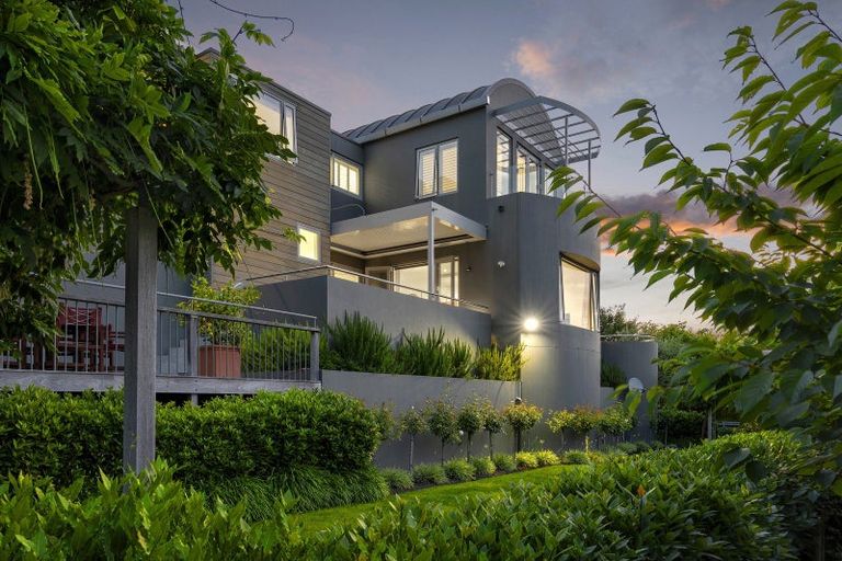 Photo of property in 891 Cashmere Road, Halswell, Christchurch, 8025