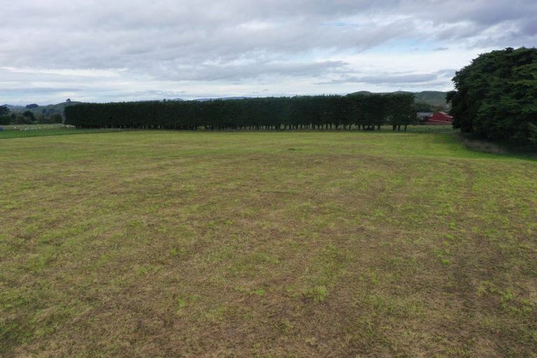 Photo of property in 22 Pahiatua Pongaroa Road, Pahiatua, 4982