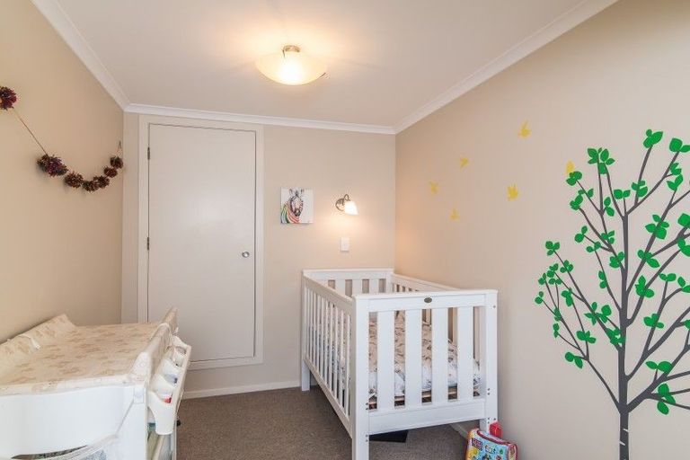 Photo of property in 169 Broderick Road, Johnsonville, Wellington, 6037