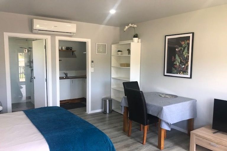 Photo of property in 8 Mandeno Drive, Kerikeri, 0230