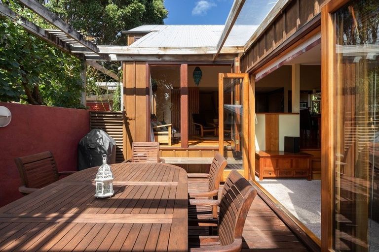 Photo of property in 147 Ohauiti Road, Hairini, Tauranga, 3112