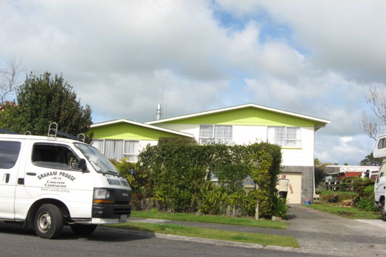 Photo of property in 7 Titoki Place, Inglewood, 4330