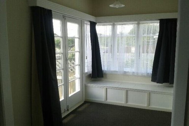 Photo of property in 130 Mackenzie Avenue, Woolston, Christchurch, 8023