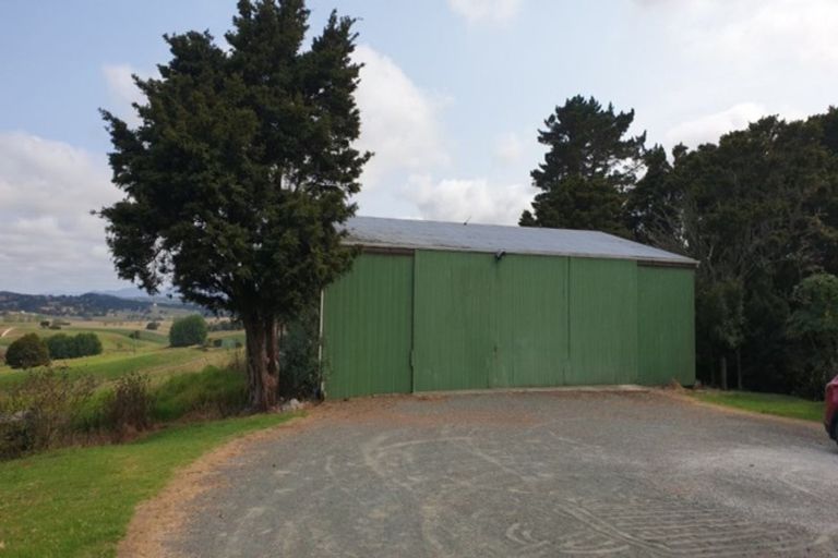 Photo of property in 132 Poyner Road, Ararua, Matakohe, 0594